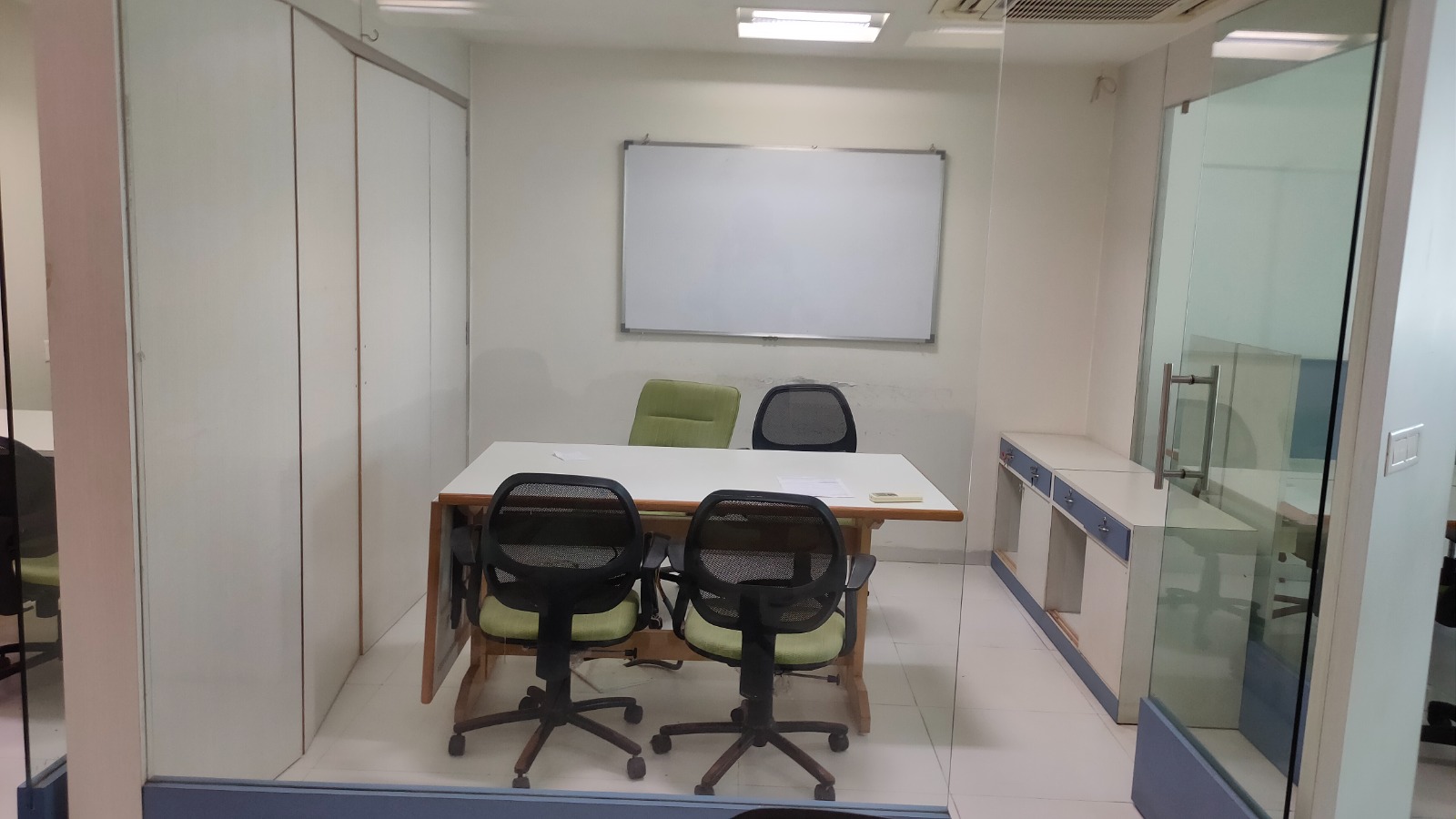 Office 1380 Sq. Ft. Commercial Office for Rent in Prahladnagar Ahmedabad - Media 12