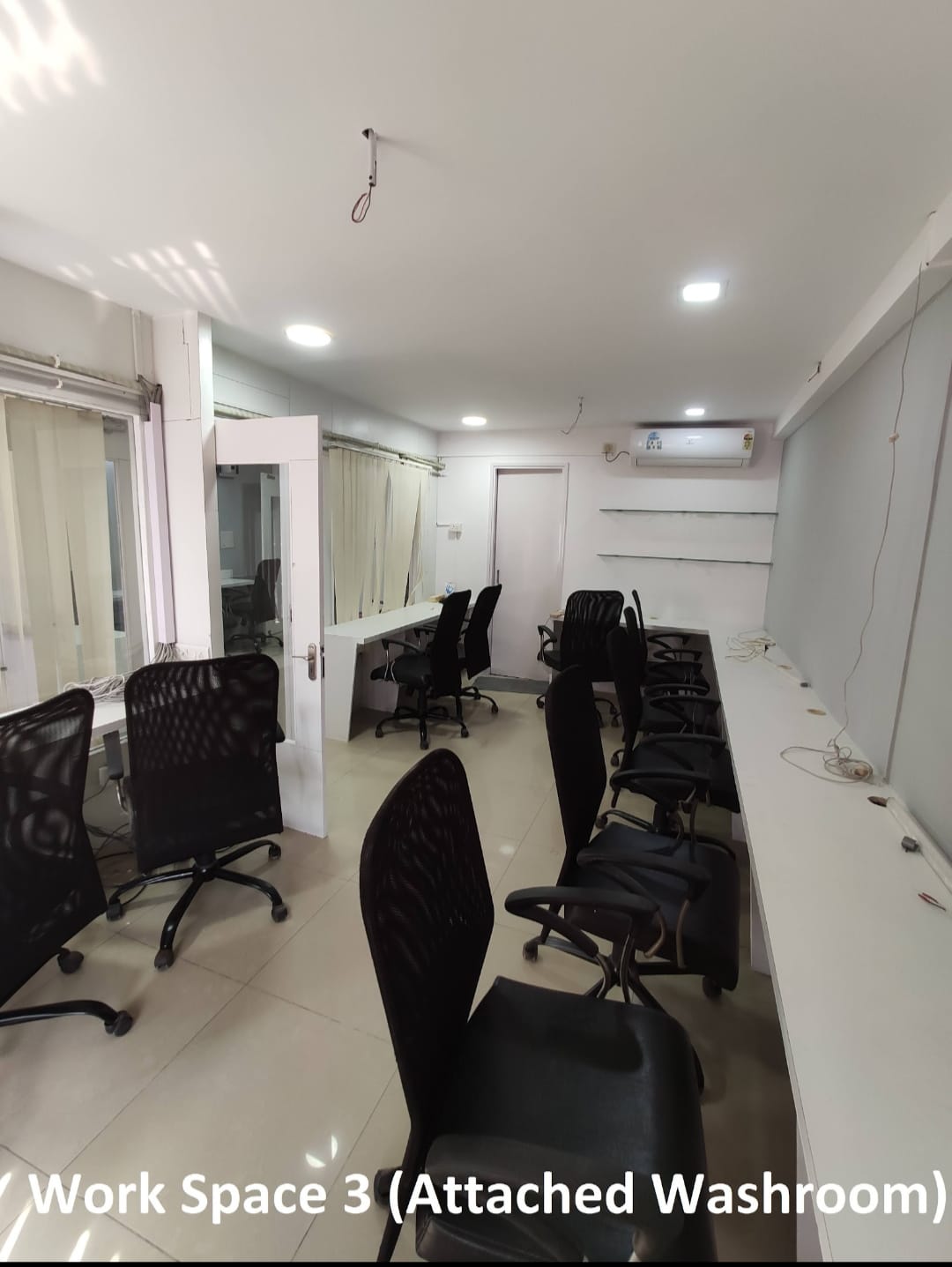 Office 758 Sq. Ft. Commercial Office for Rent in Prahladnagar Ahmedabad - Media 7
