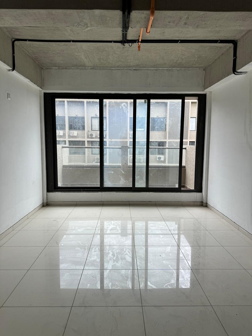 Office 933 Sq. Ft. Commercial Office for Rent in Jagatpur Ahmedabad - Media 2