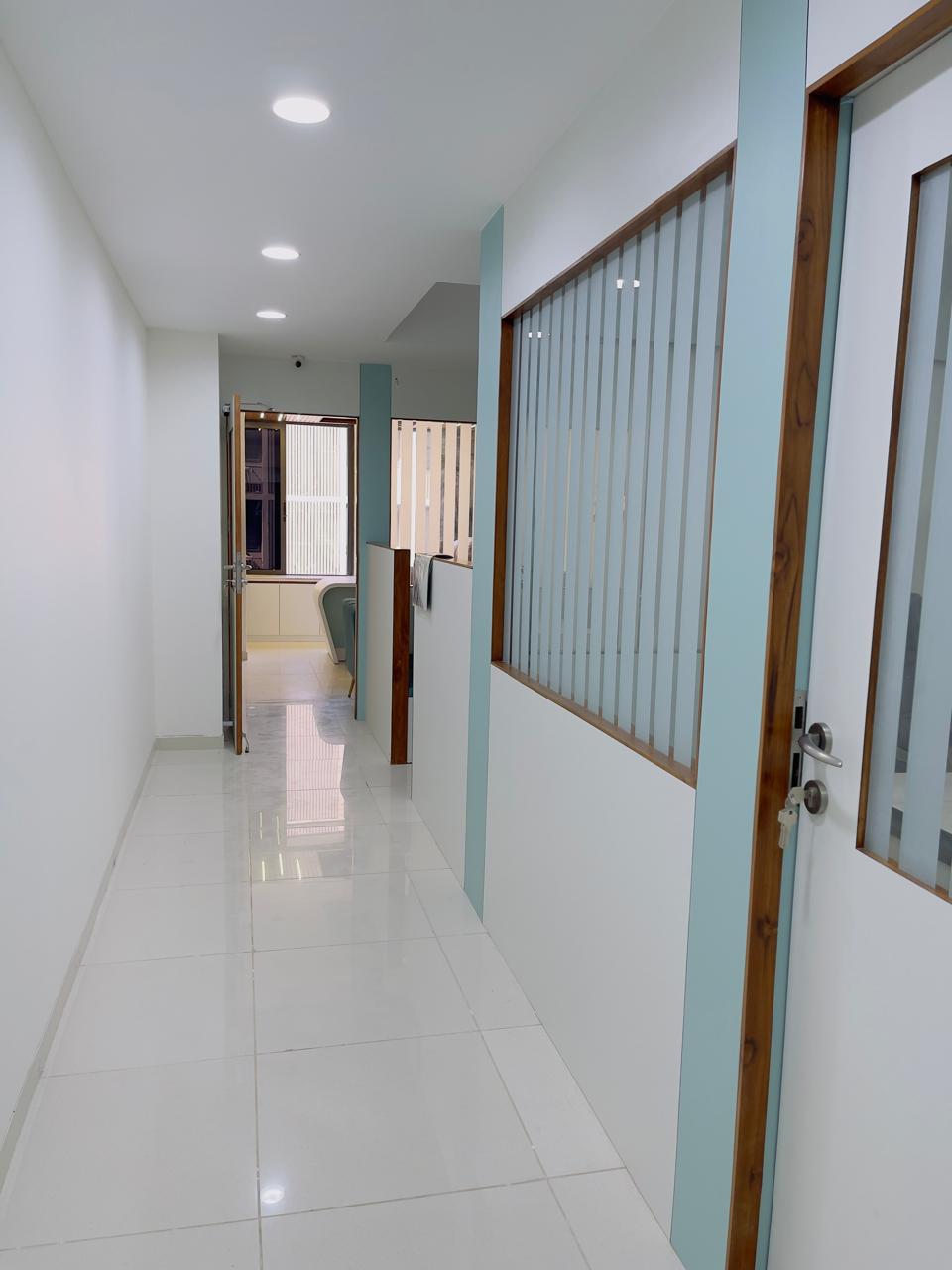 Office 981 Sq. Ft. Commercial Office for Sale in Jagatpur Ahmedabad - Media 9
