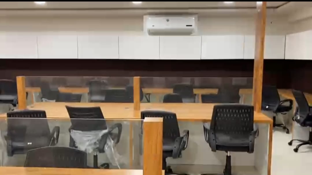 Office 2266 Sq. Ft. Commercial Office for Sale in Satellite Ahmedabad