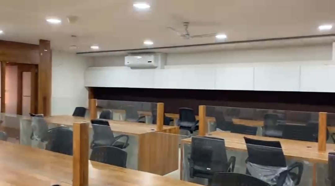Office 2266 Sq. Ft. Commercial Office for Sale in Satellite Ahmedabad - Media 8