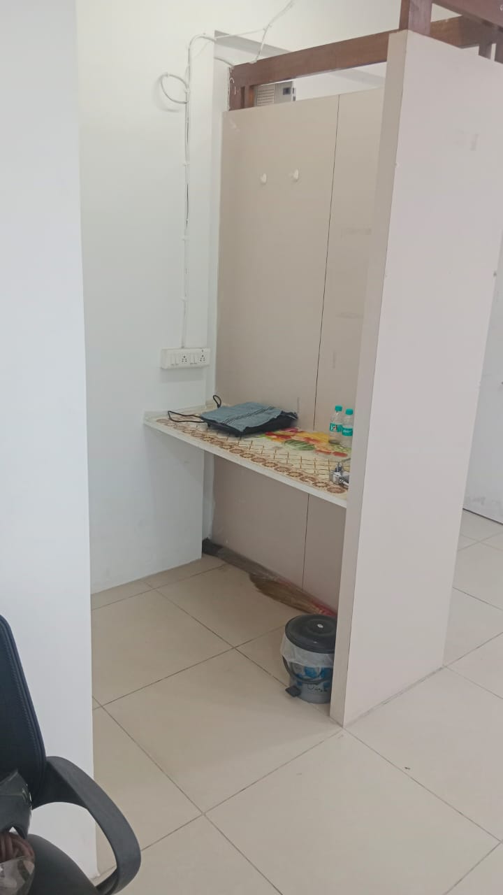 Office 685 Sq. Ft. Commercial Office for Rent in Prahladnagar Ahmedabad - Media 3