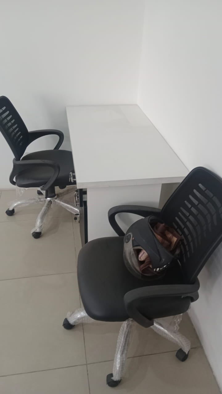 Office 685 Sq. Ft. Commercial Office for Rent in Prahladnagar Ahmedabad - Media 5
