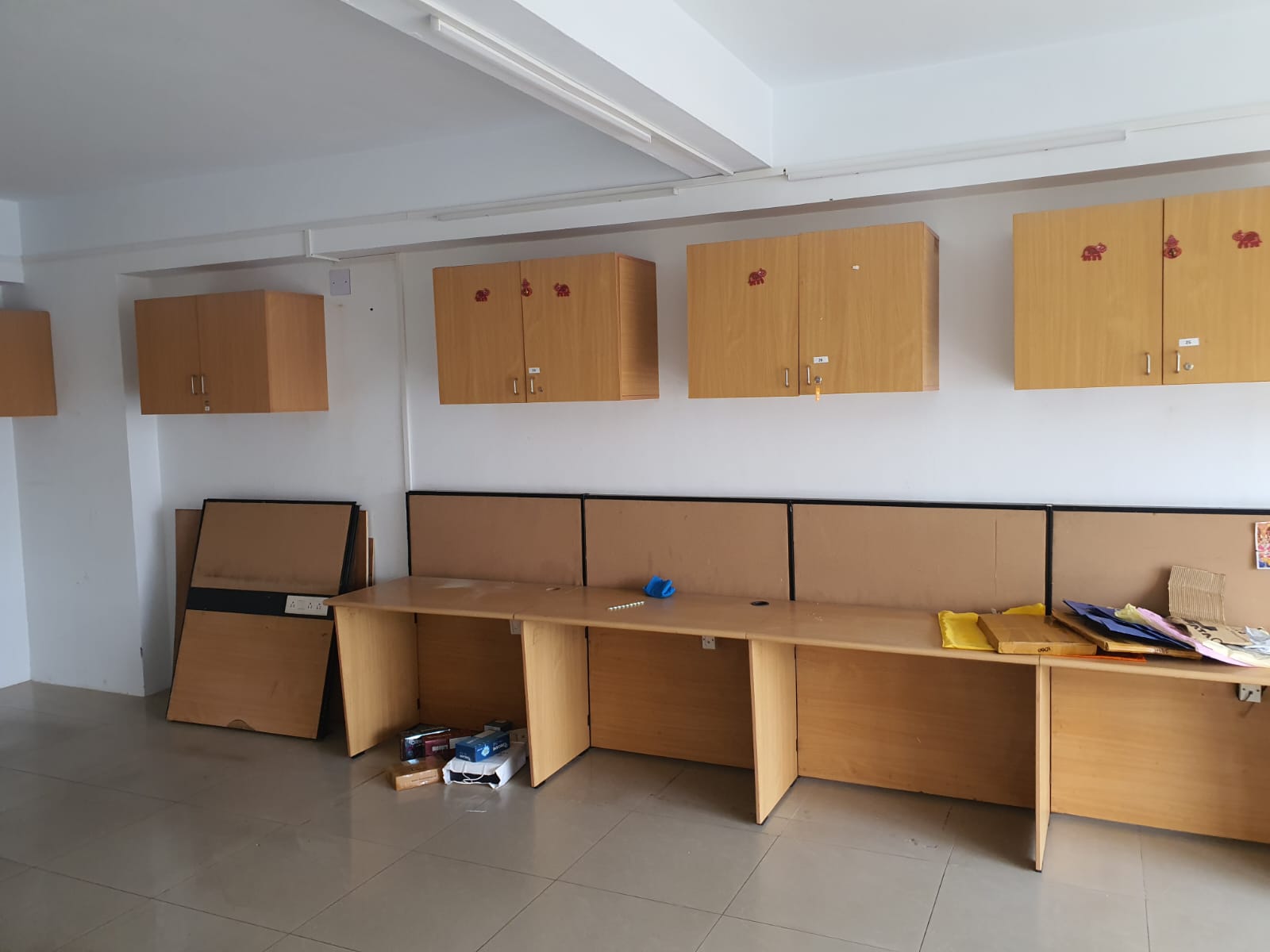 Office 777 Sq. Ft. Commercial Office for Rent in Sg Highway Ahmedabad - Media 5