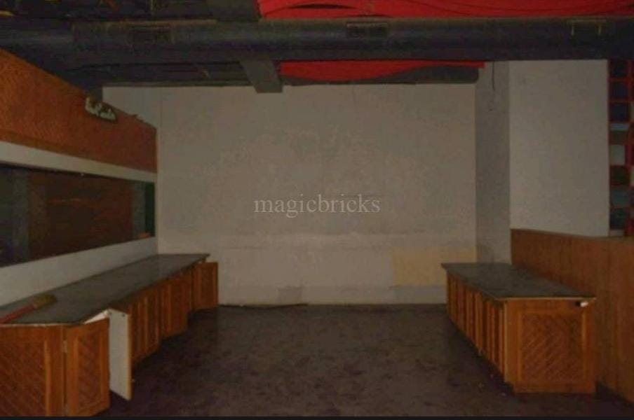 Showroom 3980 Sq. Ft. Showroom First Floor for Sale in Sindhu Bhavan Road Ahmedabad - Media 2