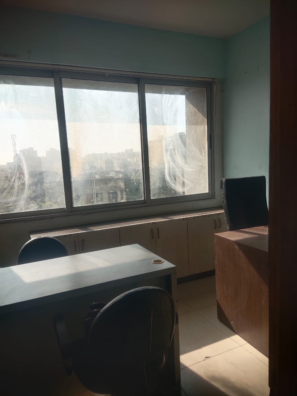 Office 373 Sq. Ft. Commercial Office for Rent in Prahladnagar Ahmedabad - Media 2