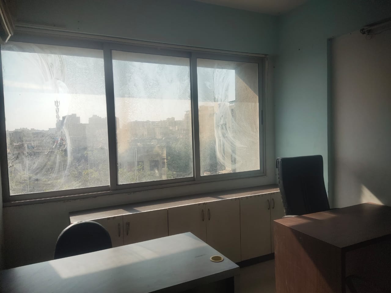 Office 373 Sq. Ft. Commercial Office for Rent in Prahladnagar Ahmedabad - Media 8
