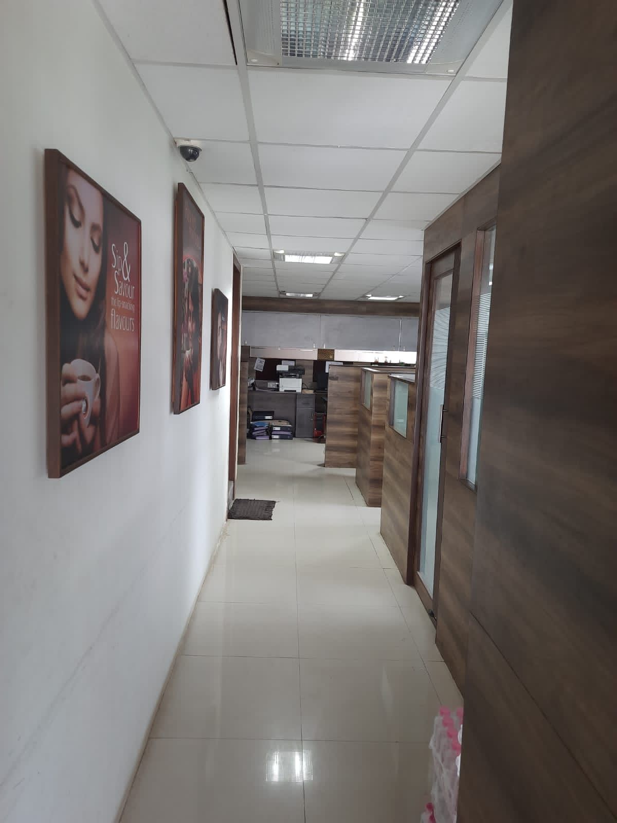 Office 2400 Sq. Ft. Commercial Office for Rent in Bopal Ahmedabad - Media 3