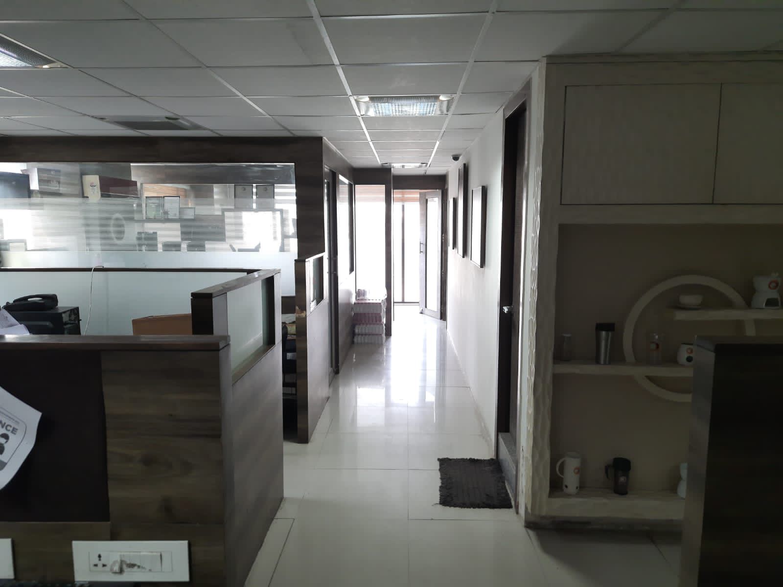 Office 2400 Sq. Ft. Commercial Office for Rent in Bopal Ahmedabad - Media 5