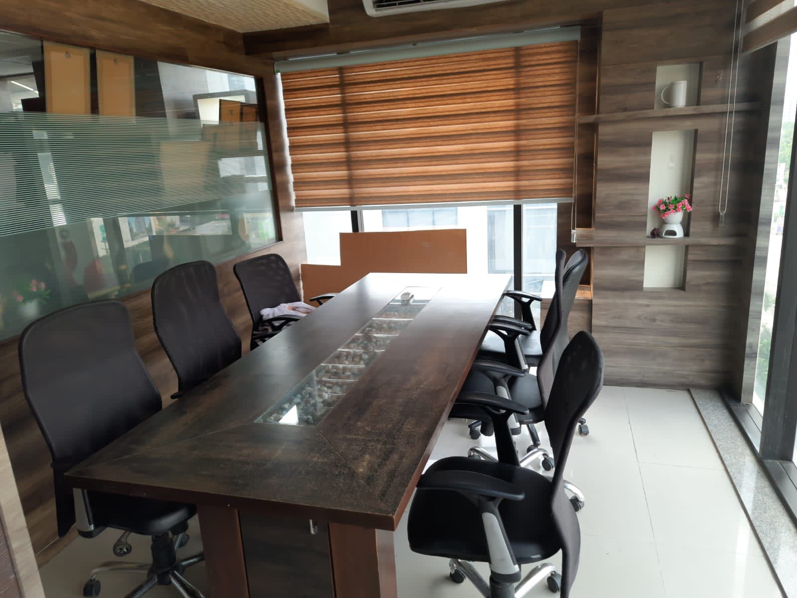 Office 2400 Sq. Ft. Commercial Office for Rent in Bopal Ahmedabad - Media 10