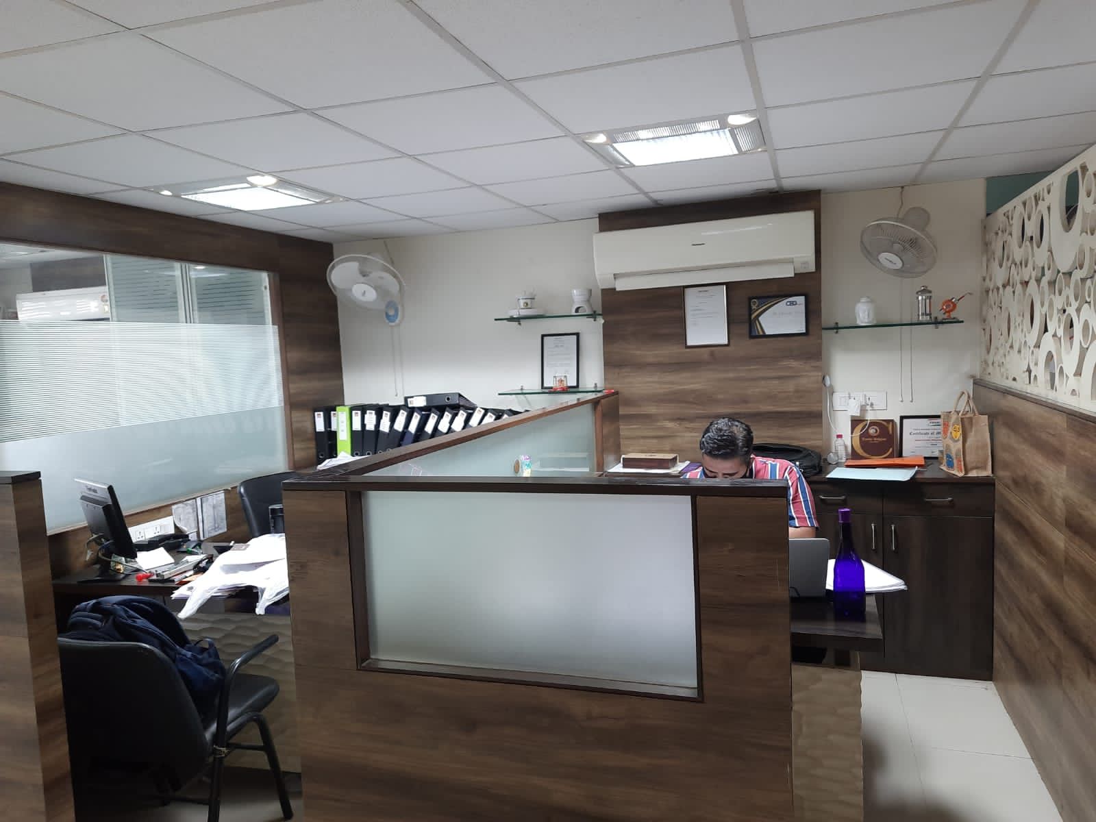 Office 2400 Sq. Ft. Commercial Office for Rent in Bopal Ahmedabad - Media 11