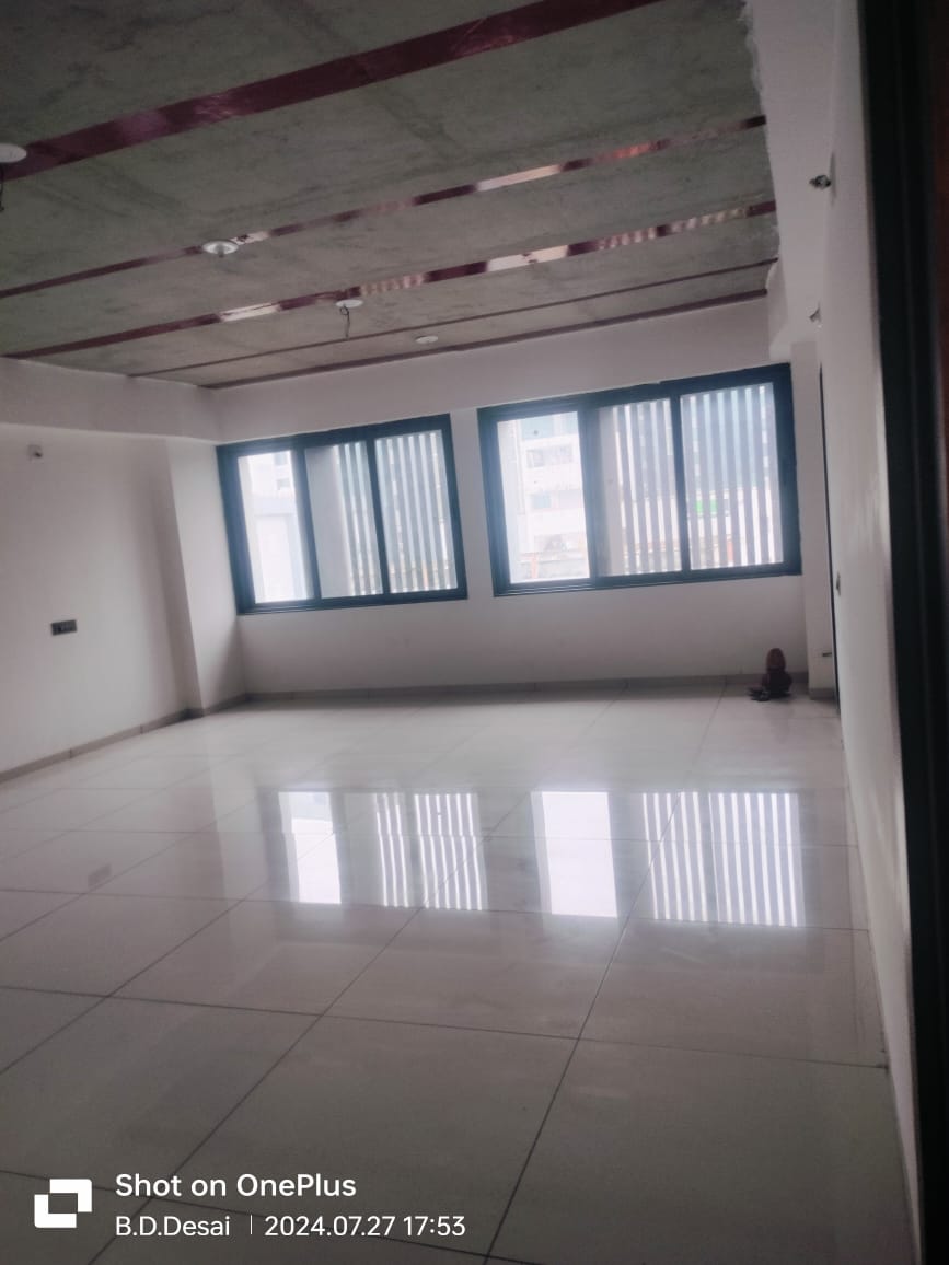 Office 930 Sq. Ft. Commercial Office for Rent in Sola Ahmedabad - Media 4