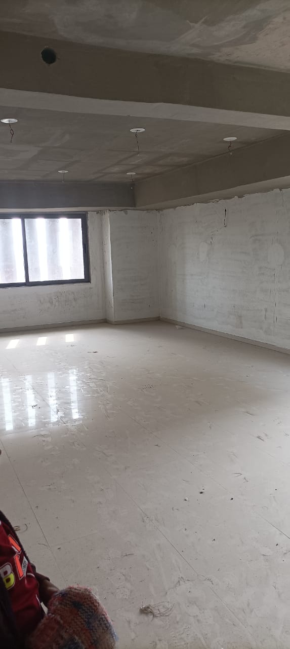 Office 1100 Sq. Ft. Commercial Office for Sale in Jagatpur Ahmedabad - Media 4