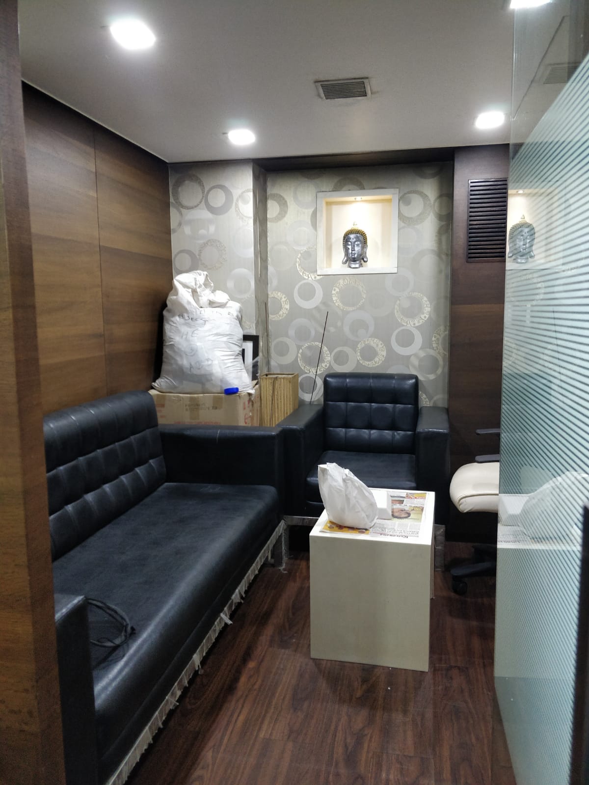 Office 1100 Sq. Ft. Commercial Office for Rent in Prahladnagar Ahmedabad - Media 8