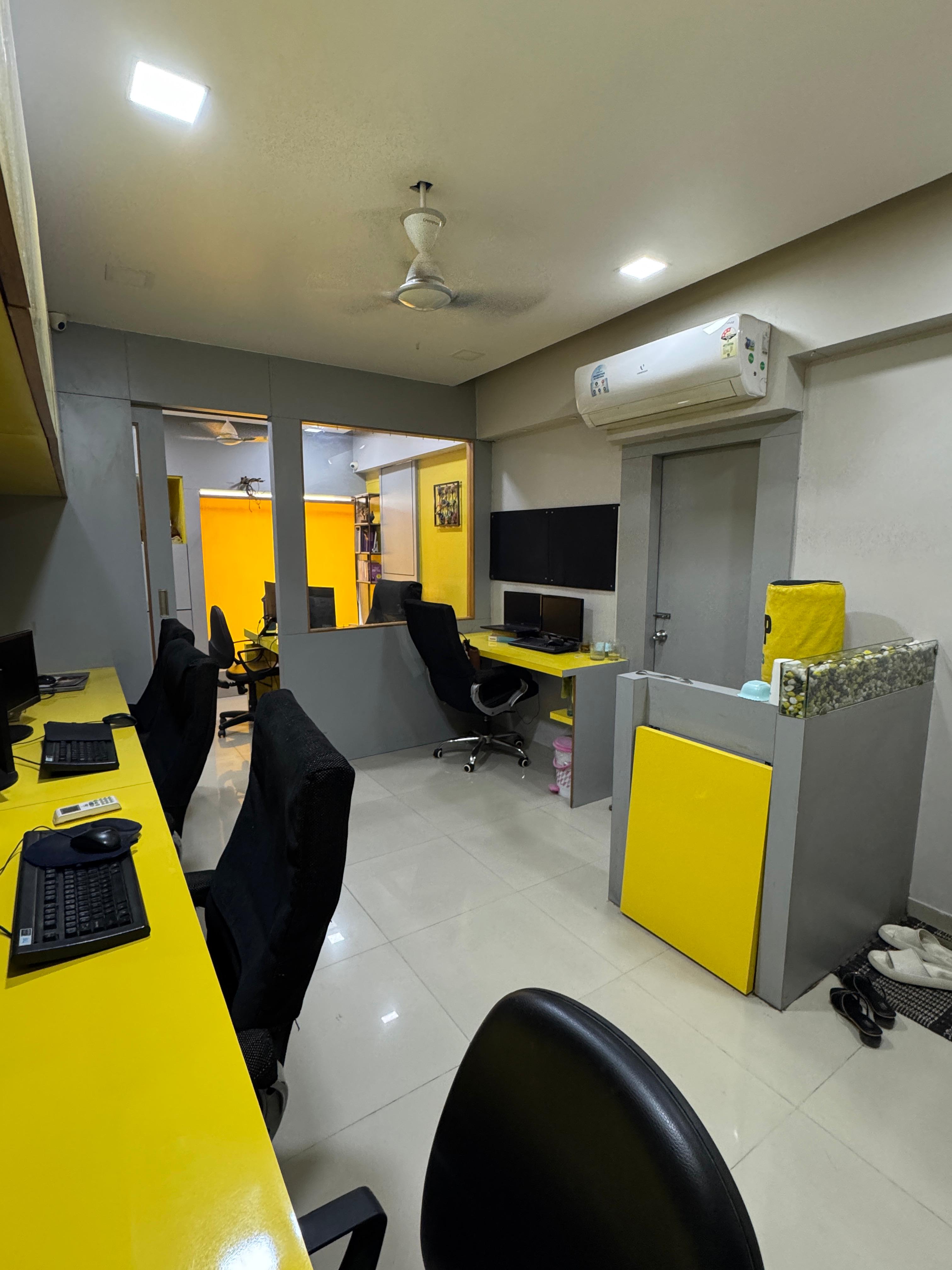 Office 417 Sq. Ft. Commercial Office for Sale in Makarba Ahmedabad - Media 10