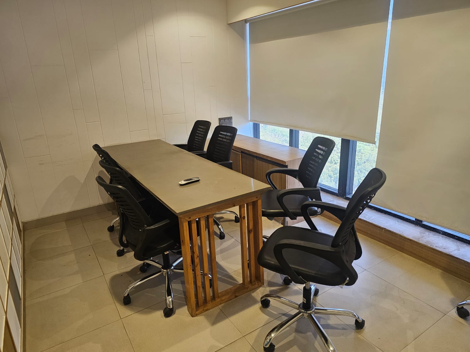 Office 1540 Sq. Ft. Commercial Office for Rent in Rajpath Rangoli Road Ahmedabad