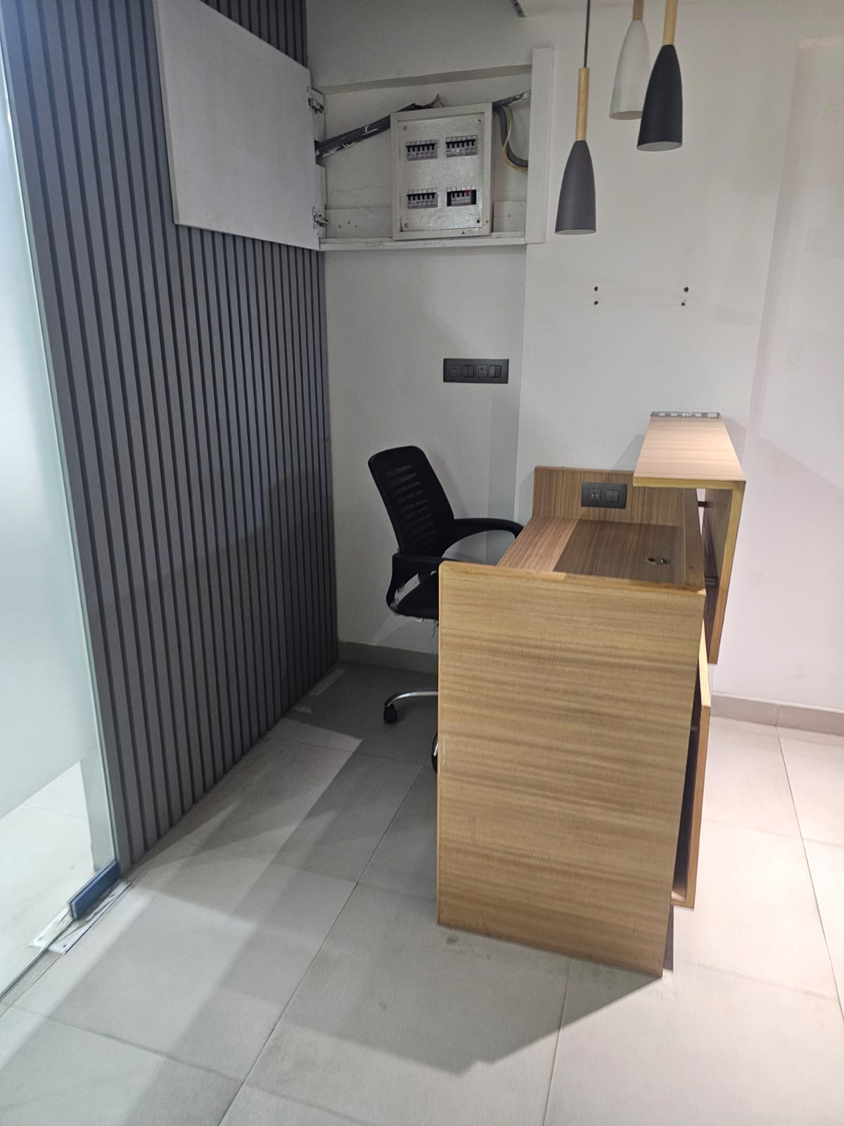 Office 1540 Sq. Ft. Commercial Office for Rent in Rajpath Rangoli Road Ahmedabad - Media 9