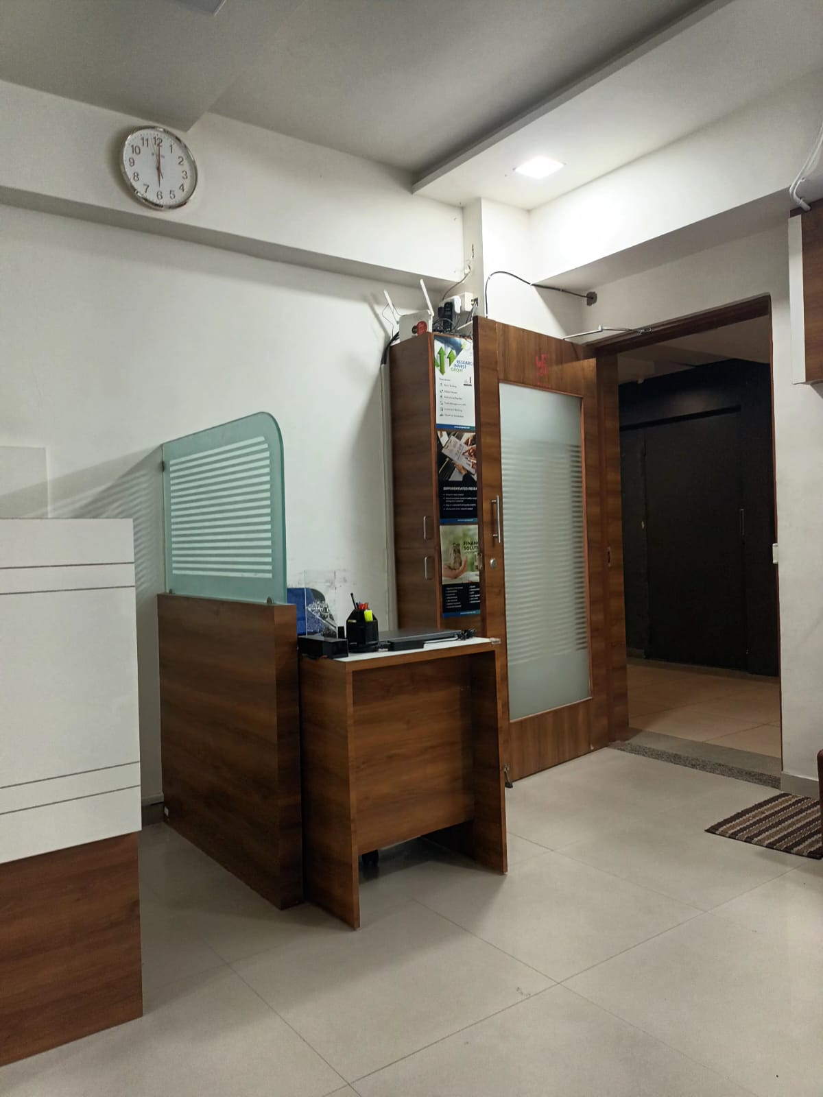 Office 466 Sq. Ft. Commercial Office for Sale in Memnagar/gurukul Ahmedabad - Media 3