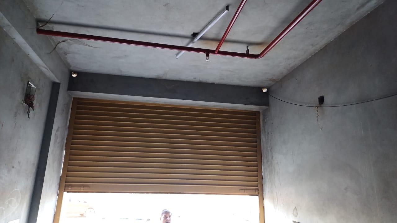 Shop 670 Sq. Ft. Commercial Showroom for Rent in Vaishnodevi Ahmedabad - Media 2