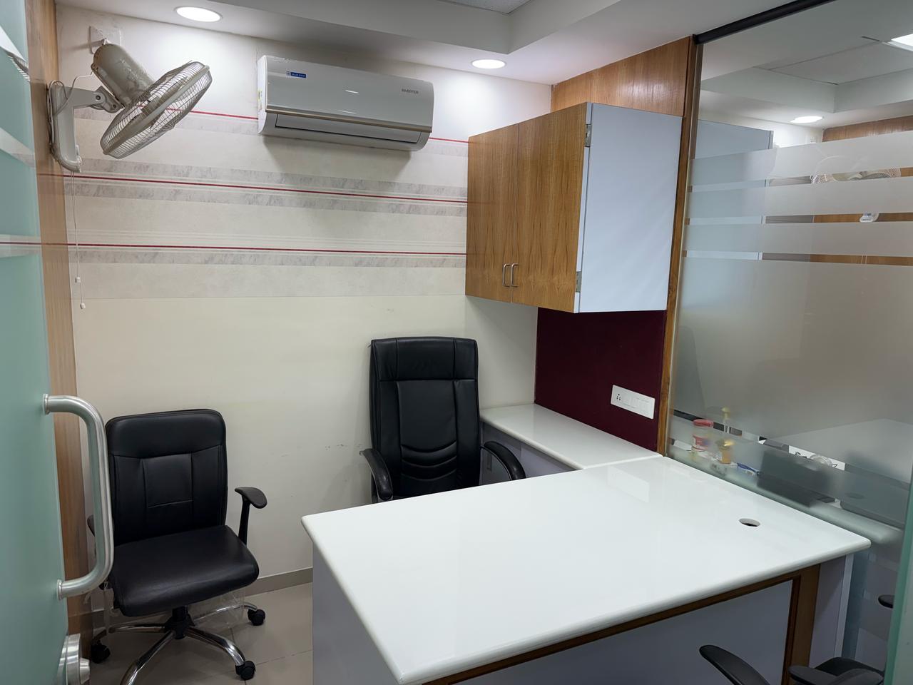 Office 775 Sq. Ft. Commercial Office for Rent in Bopal Ahmedabad - Media 3