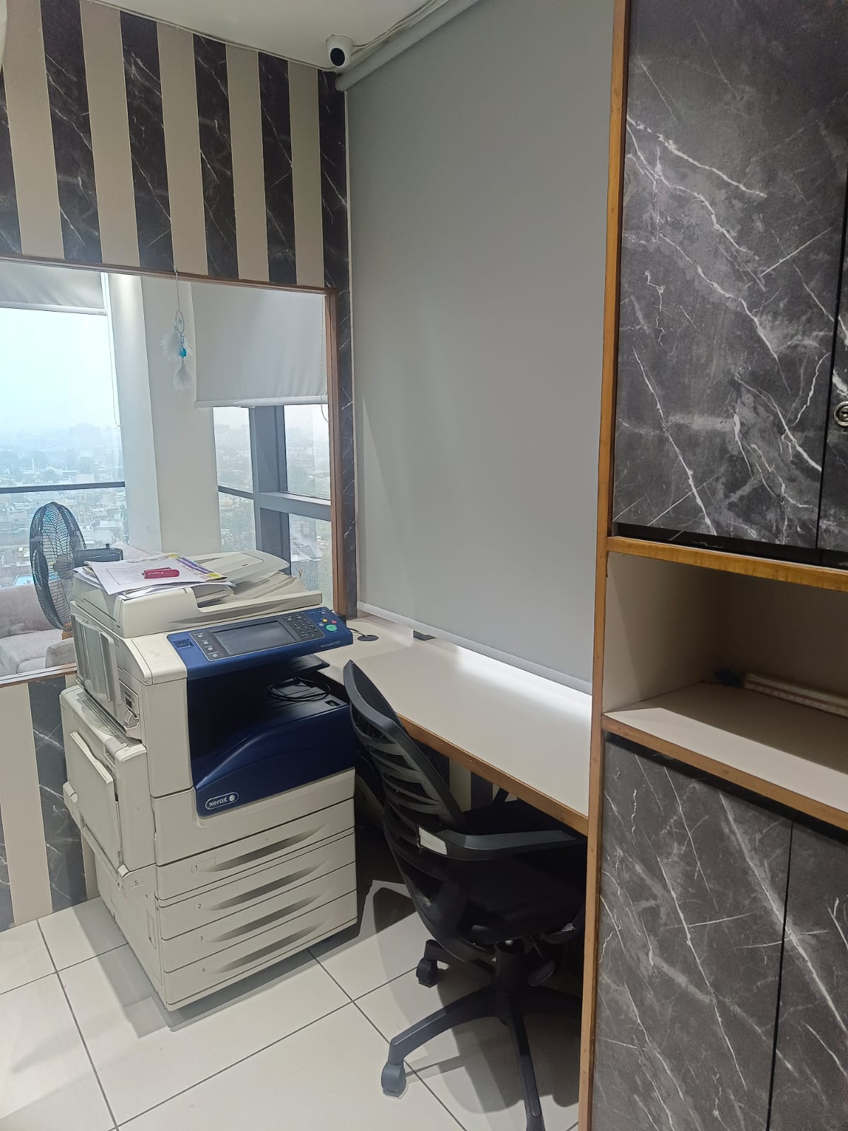 Office 680 Sq. Ft. Commercial Office for Rent in Sg Highway Ahmedabad - Media 13