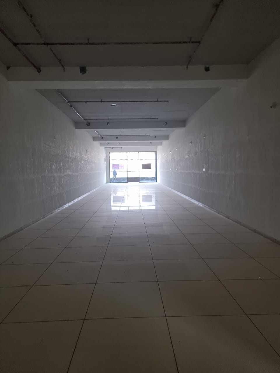Office 3100 Sq. Ft. Commercial Office for Rent in Sg Highway Ahmedabad - Media 3