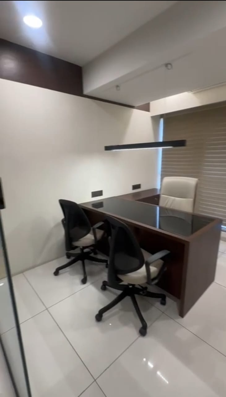 Office 1186 Sq. Ft. Commercial Office for Rent in Sg Highway Ahmedabad