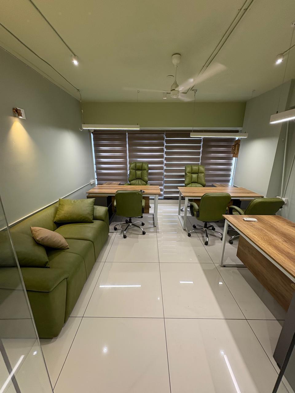 Office 875 Sq. Ft. Commercial Office for Rent in Jagatpur Ahmedabad - Media 5