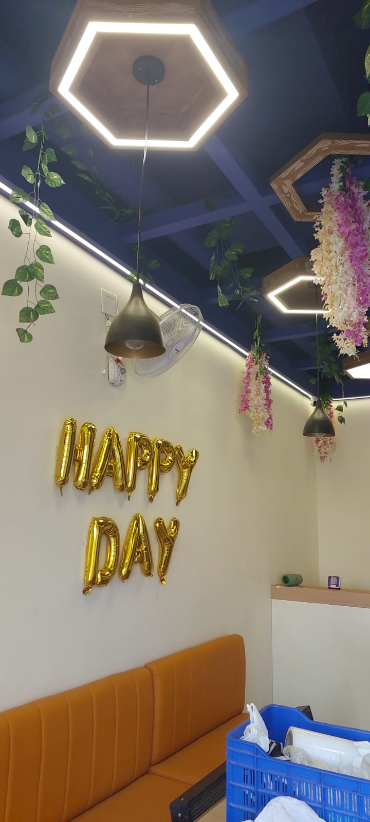 Showroom 670 Sq. Ft. Showroom Ground Floor for Rent in Sola Ahmedabad - Media 6