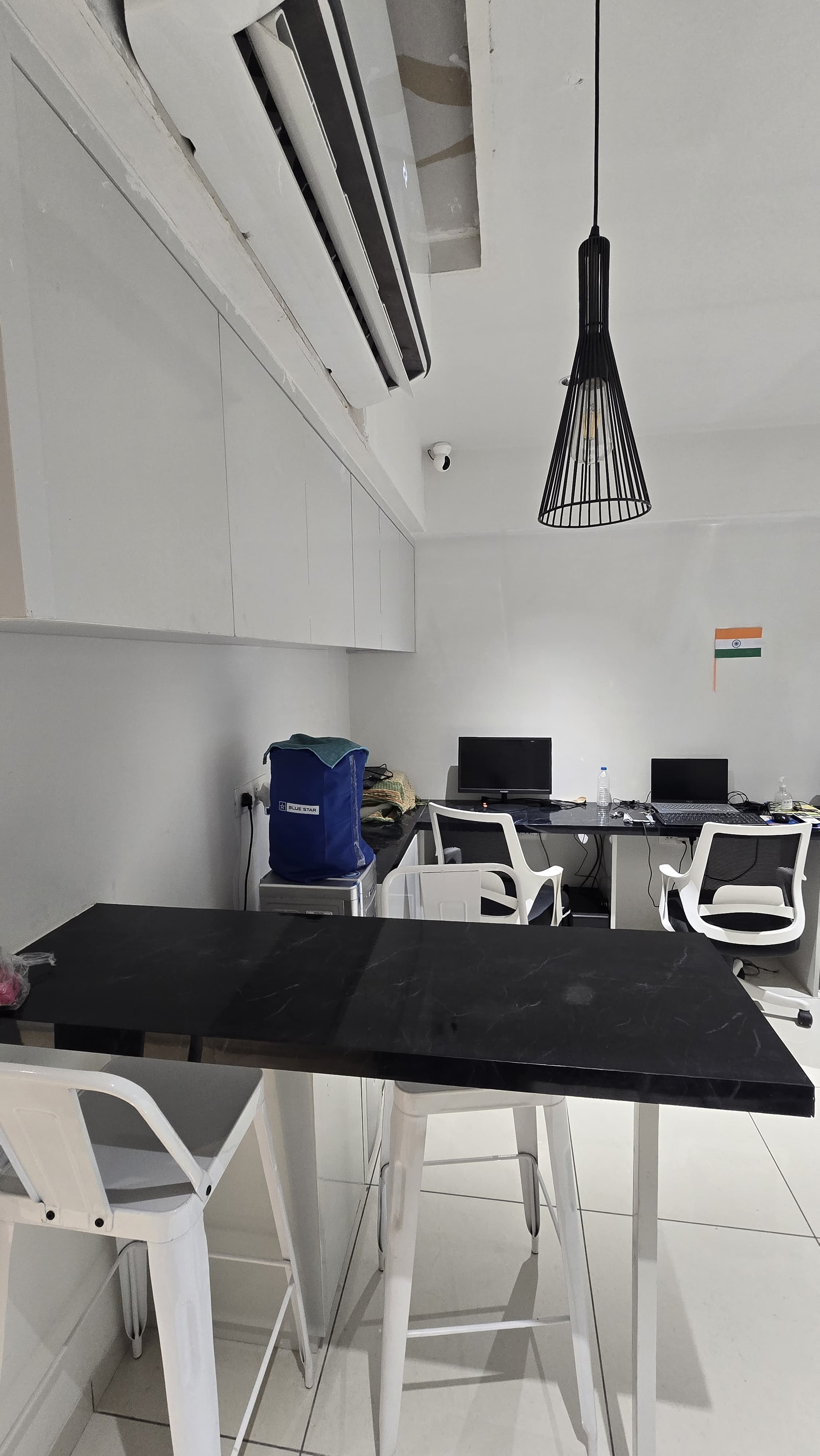 Office 696 Sq. Ft. Commercial Office for Sale in Sindhu Bhavan Road Ahmedabad - Media 11