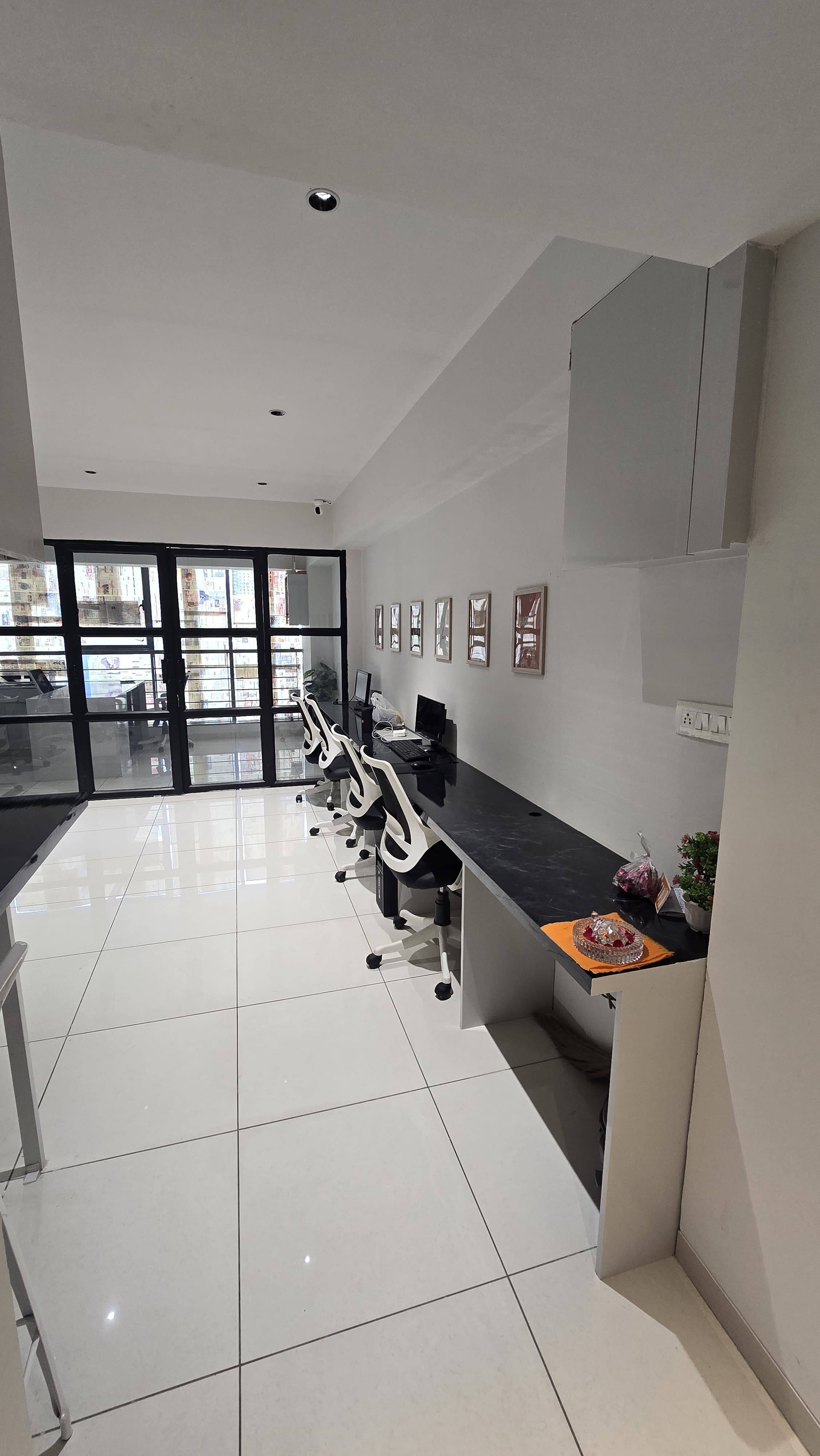 Office 696 Sq. Ft. Commercial Office for Sale in Sindhu Bhavan Road Ahmedabad - Media 13