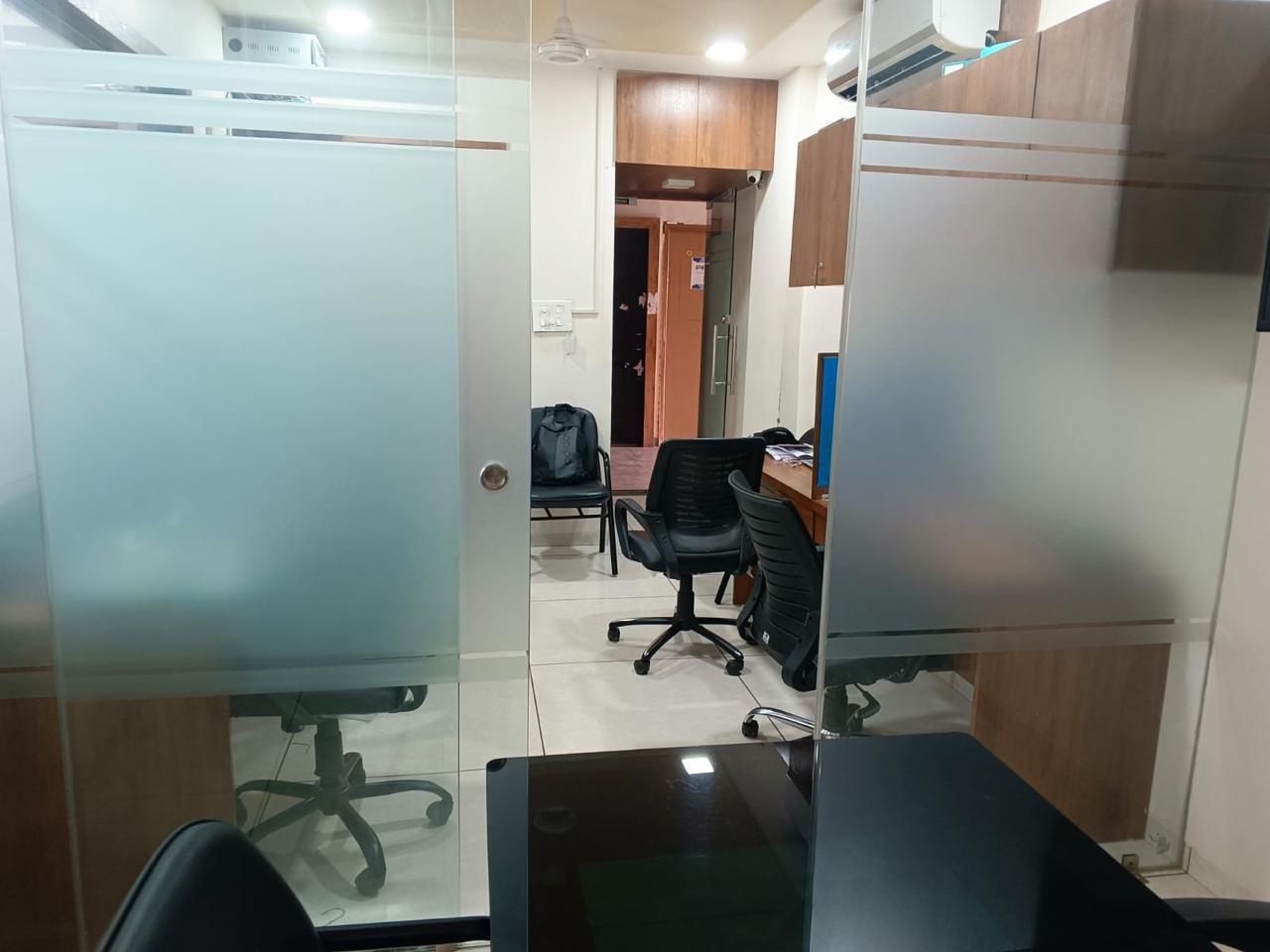 Office 400 Sq. Ft. Commercial Office for Rent in South Bopal Ahmedabad - Media 3