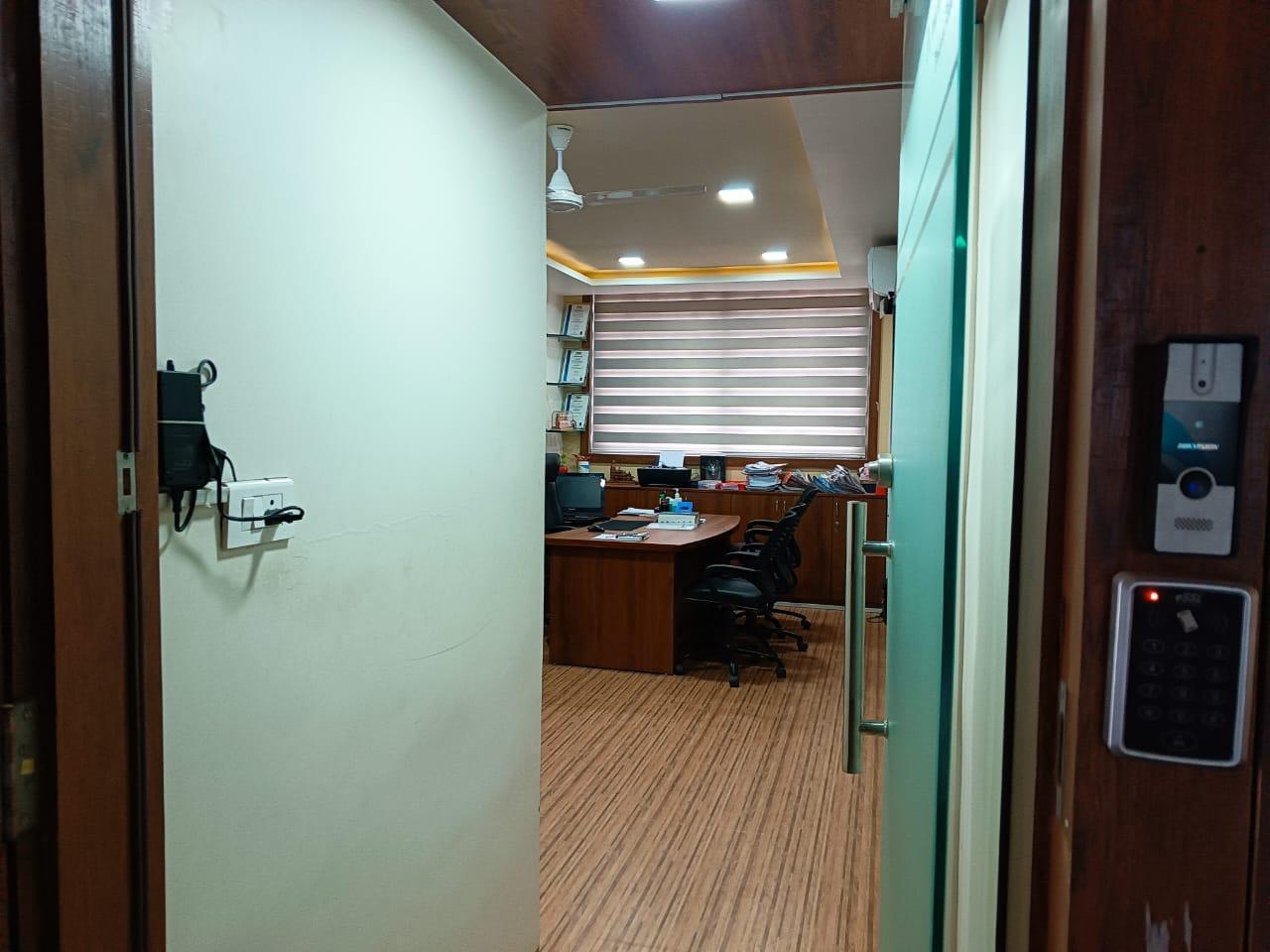 Office 400 Sq. Ft. Commercial Office for Rent in South Bopal Ahmedabad - Media 4
