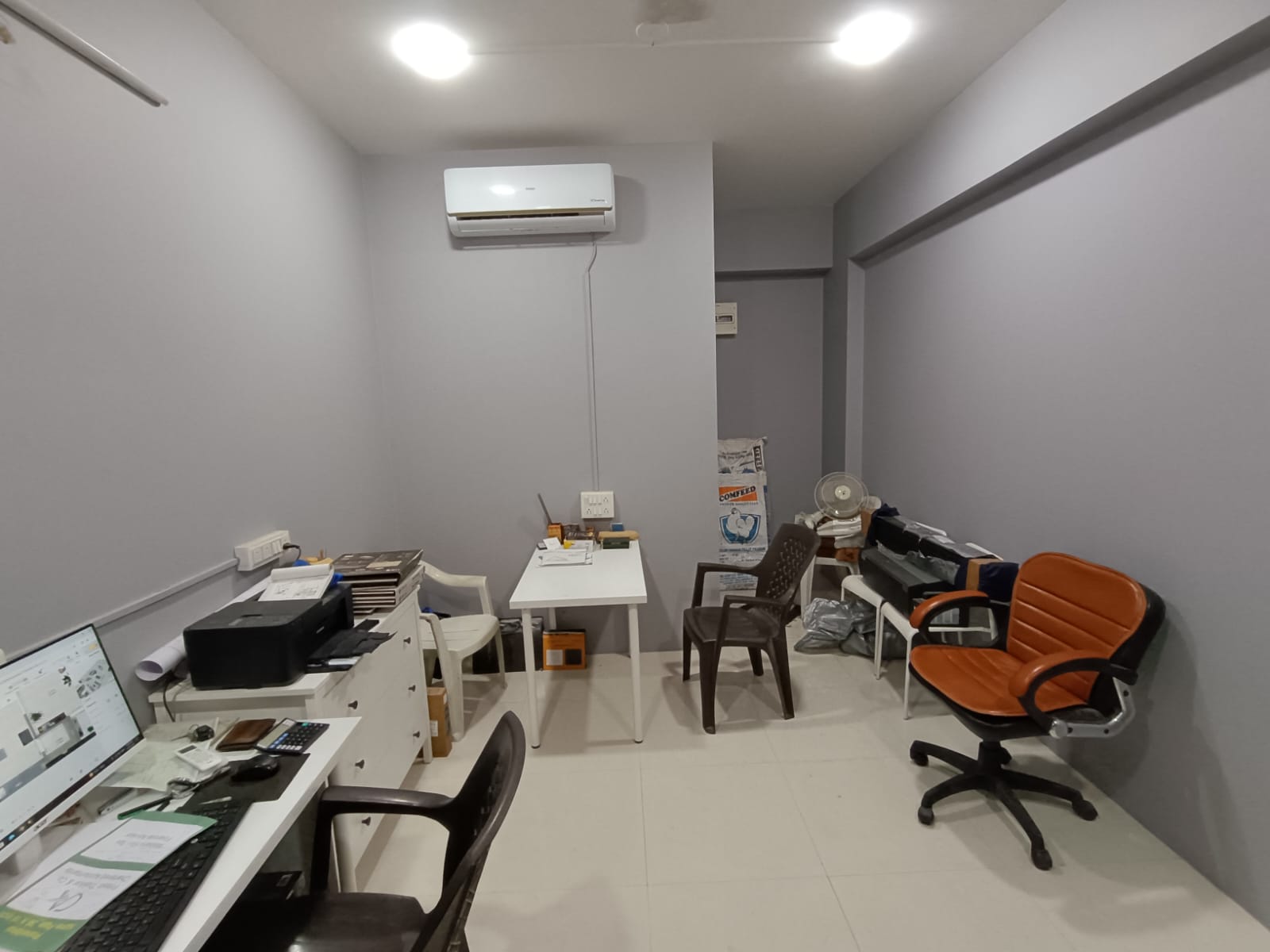 Shop 345 Sq. Ft. Commercial Showroom for Rent in South Bopal Ahmedabad - Media 2