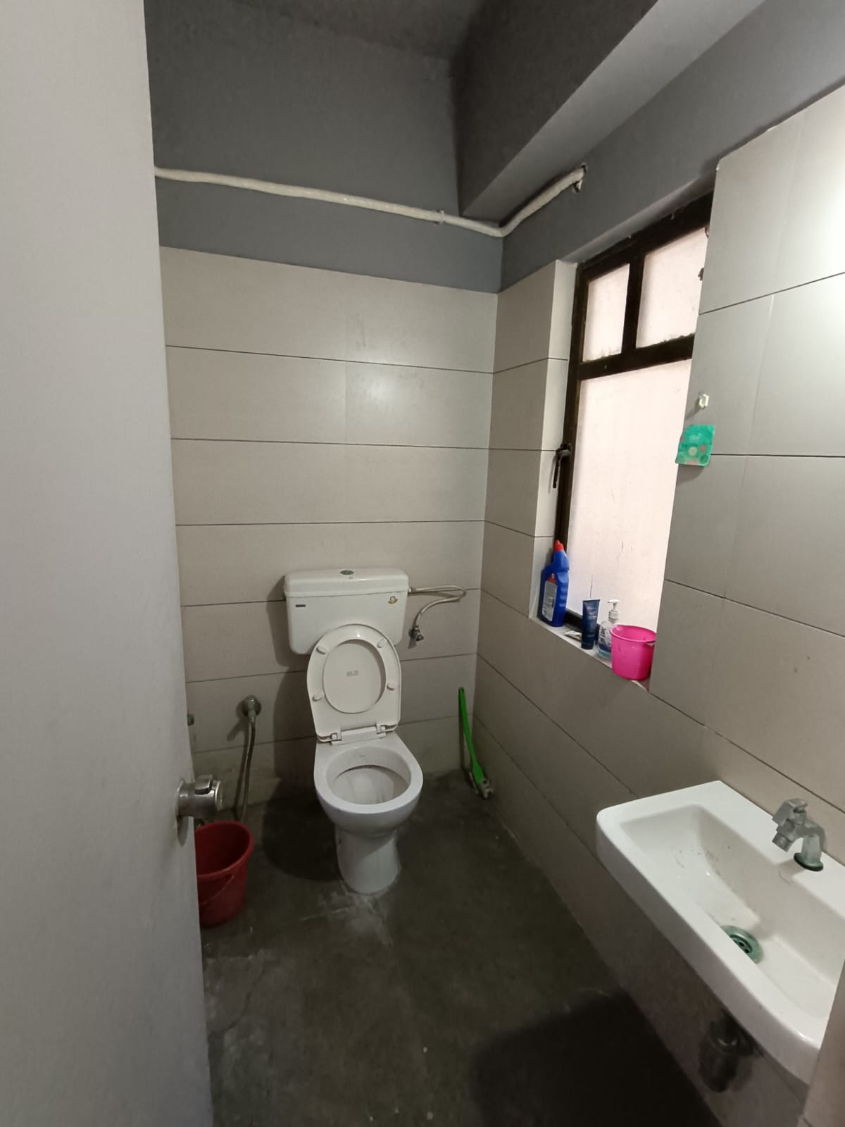 Shop 345 Sq. Ft. Commercial Showroom for Rent in South Bopal Ahmedabad - Media 5