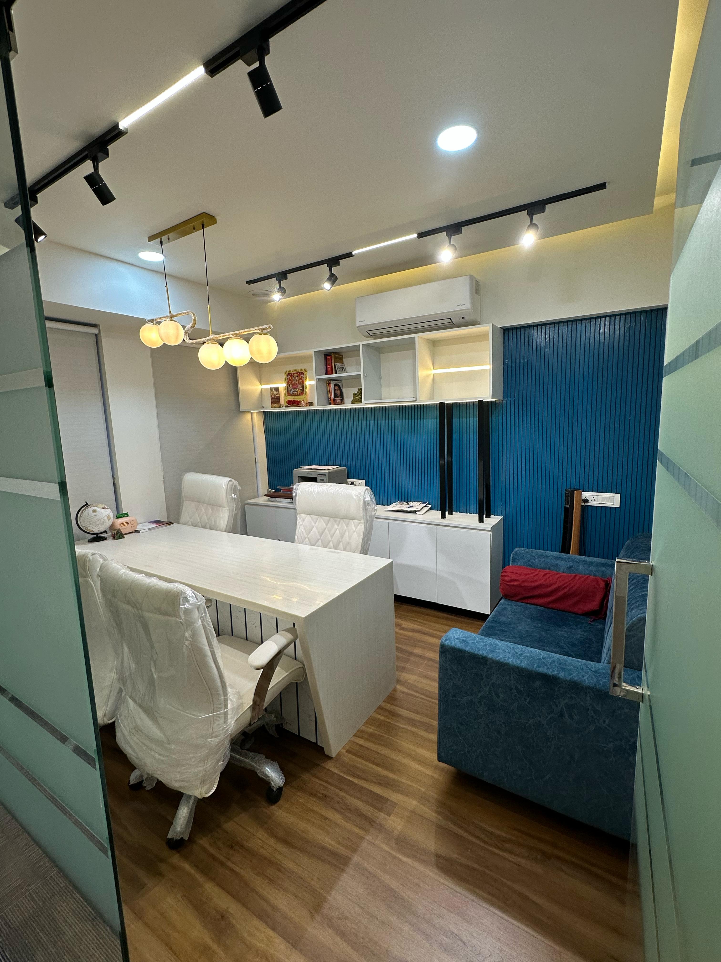 Office 836 Sq. Ft. Commercial Office for Rent in Sindhu Bhavan Road Ahmedabad - Media 2