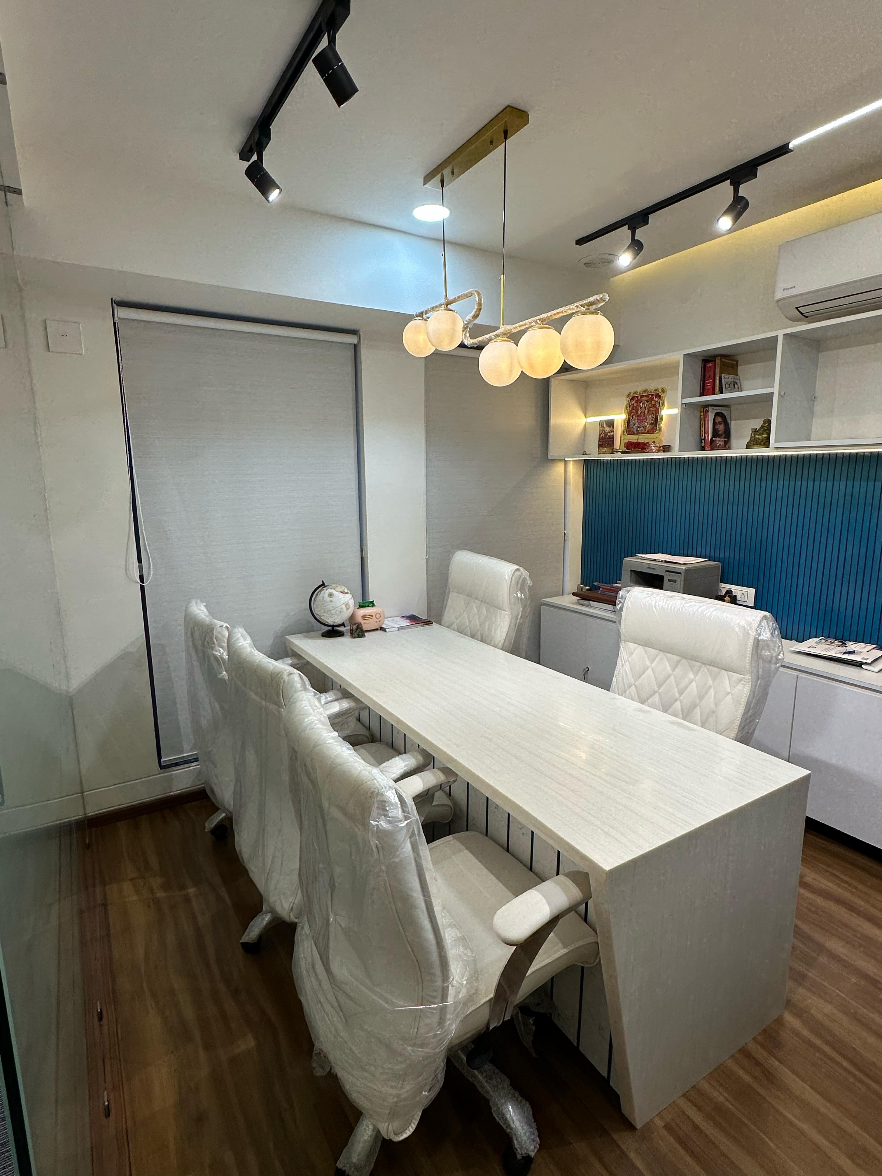 Office 836 Sq. Ft. Commercial Office for Rent in Sindhu Bhavan Road Ahmedabad - Media 3