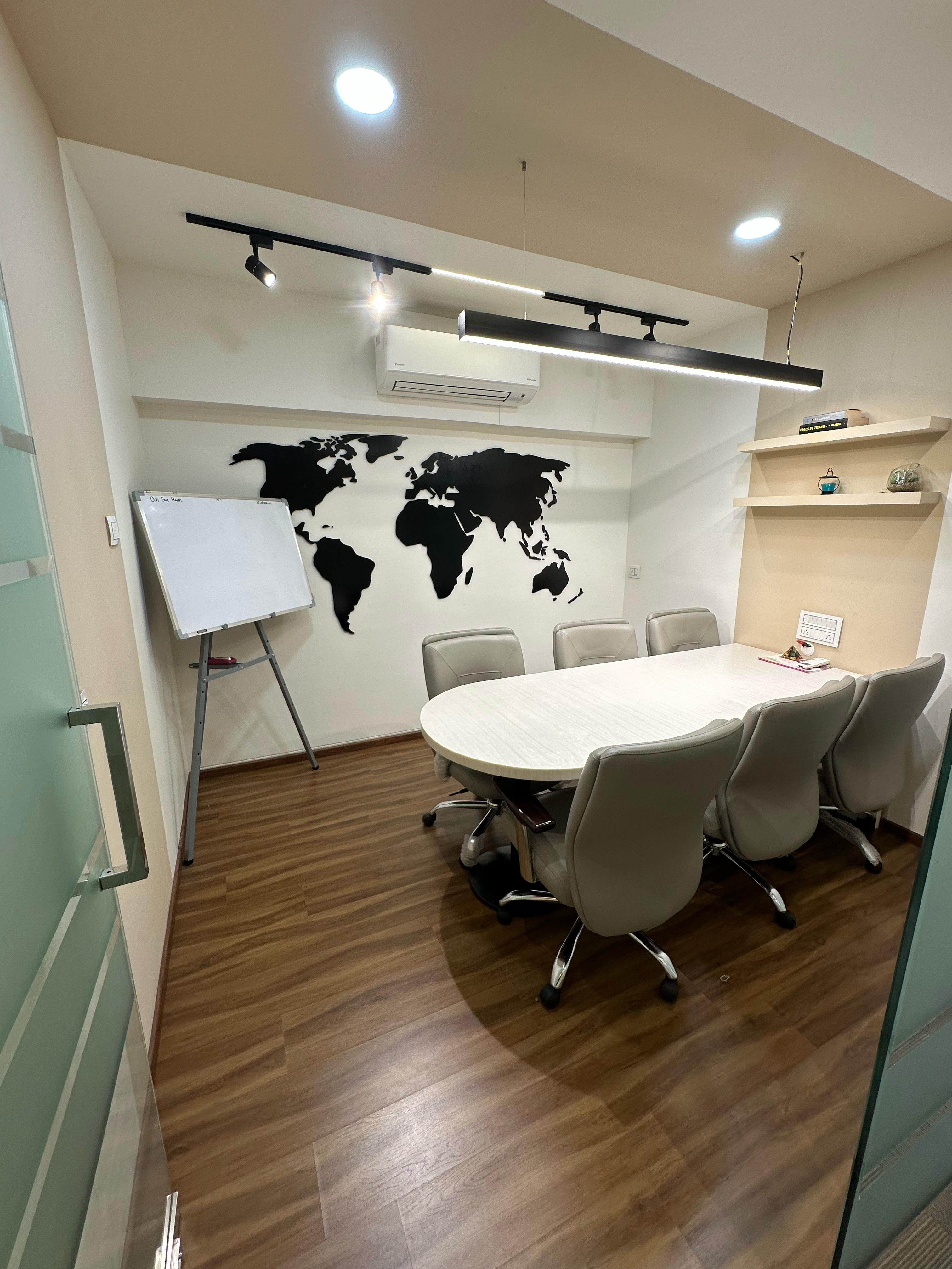 Office 836 Sq. Ft. Commercial Office for Rent in Sindhu Bhavan Road Ahmedabad - Media 4