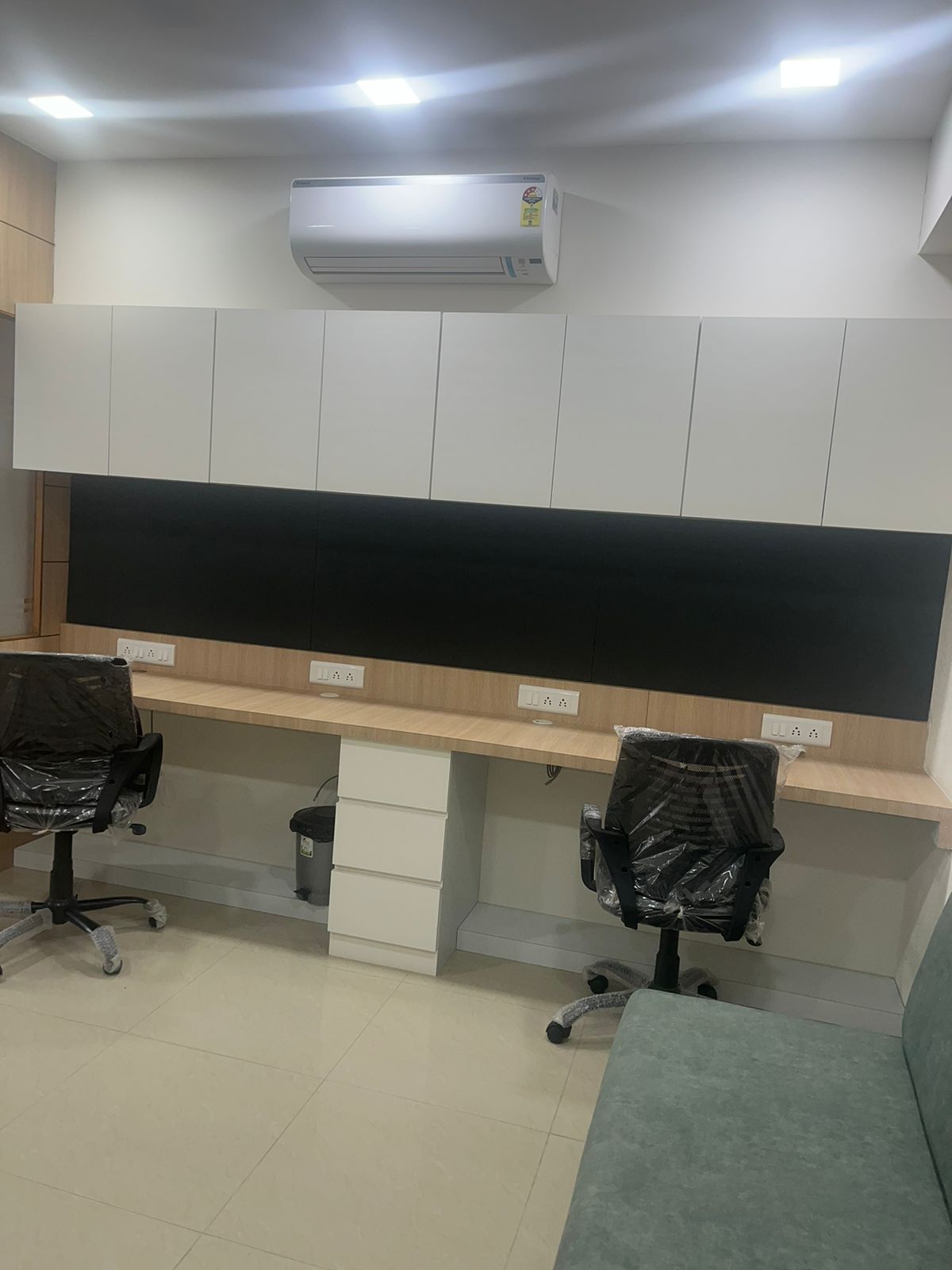 Office 568 Sq. Ft. Commercial Office for Rent in Prahladnagar Ahmedabad - Media 7