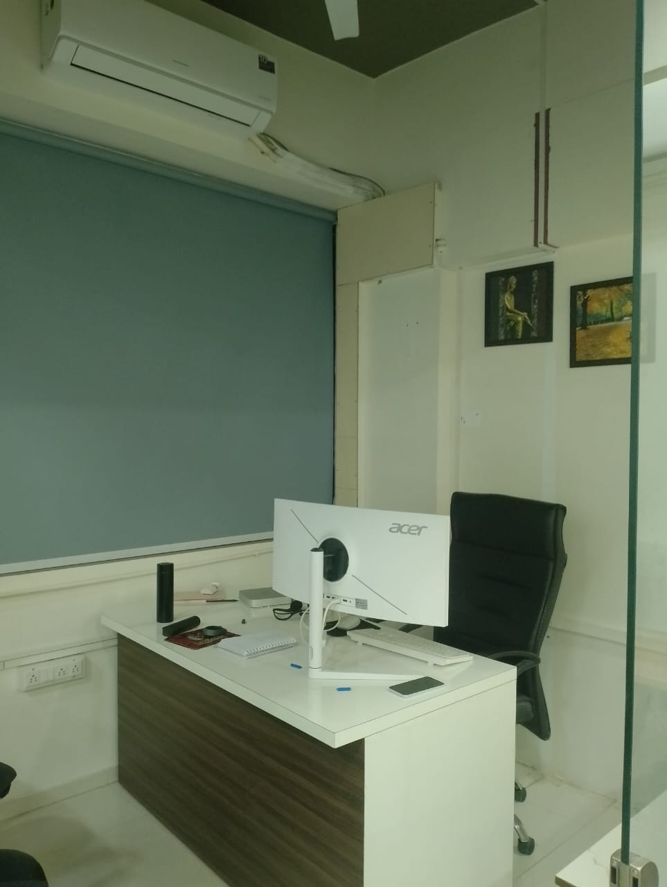 Office 1035 Sq. Ft. Commercial Office for Sale in Sola Ahmedabad - Media 6