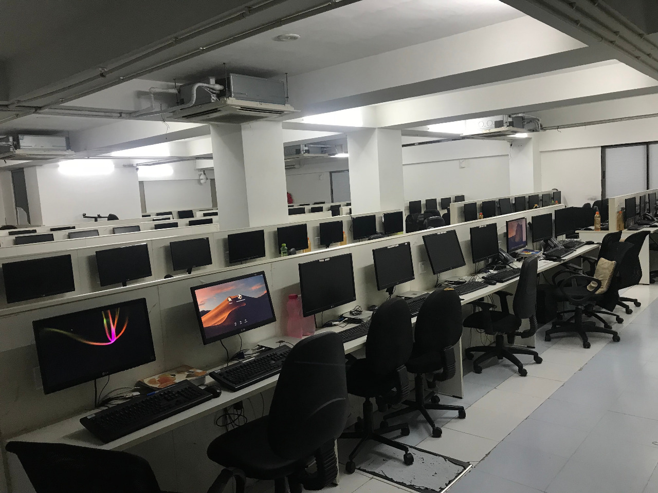 Office 4850 Sq. Ft. Commercial Office for Sale in Prahladnagar Ahmedabad - Media 16