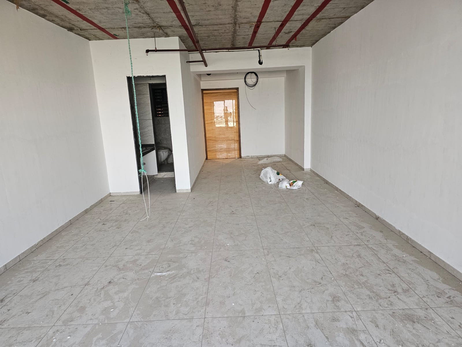 Office 982 Sq. Ft. Commercial Office for Sale in Sindhu Bhavan Road Ahmedabad - Media 2