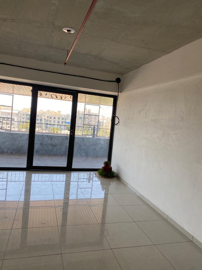 Office 2700 Sq. Ft. Commercial Office for Rent in Gota Ahmedabad
