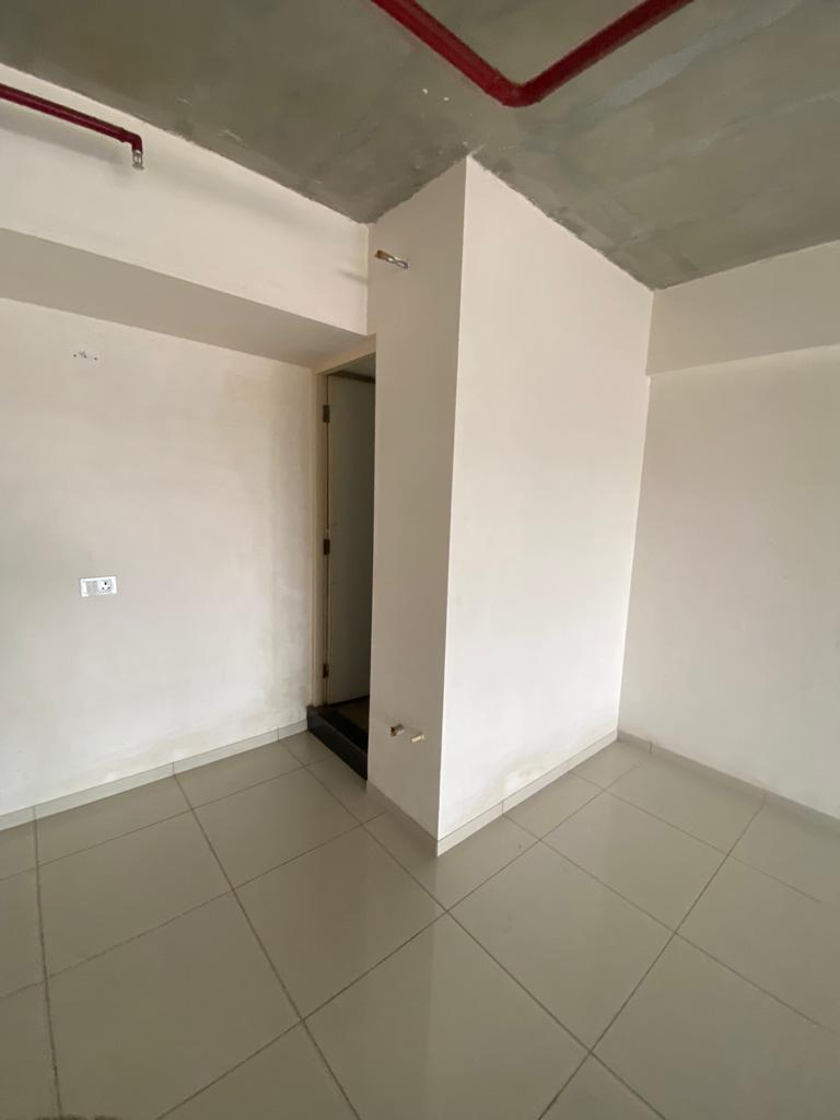 Office 2700 Sq. Ft. Commercial Office for Rent in Gota Ahmedabad - Media 10