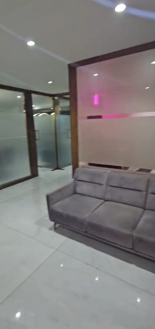 Office 1296 Sq. Ft. Commercial Office for Sale in Sg Highway Ahmedabad - Media 2