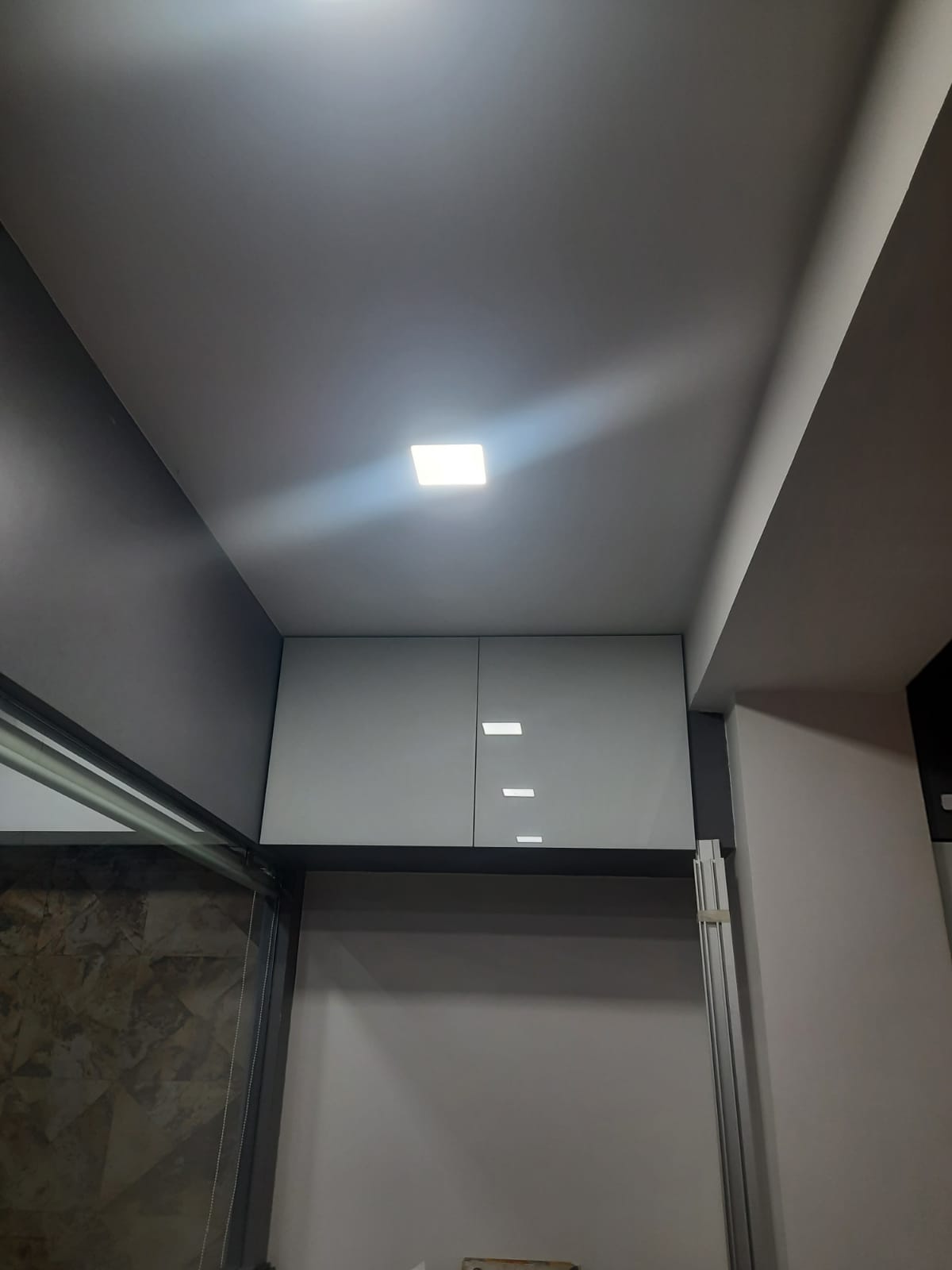 Office 735 Sq. Ft. Commercial Office for Sale in Sg Highway Ahmedabad - Media 9