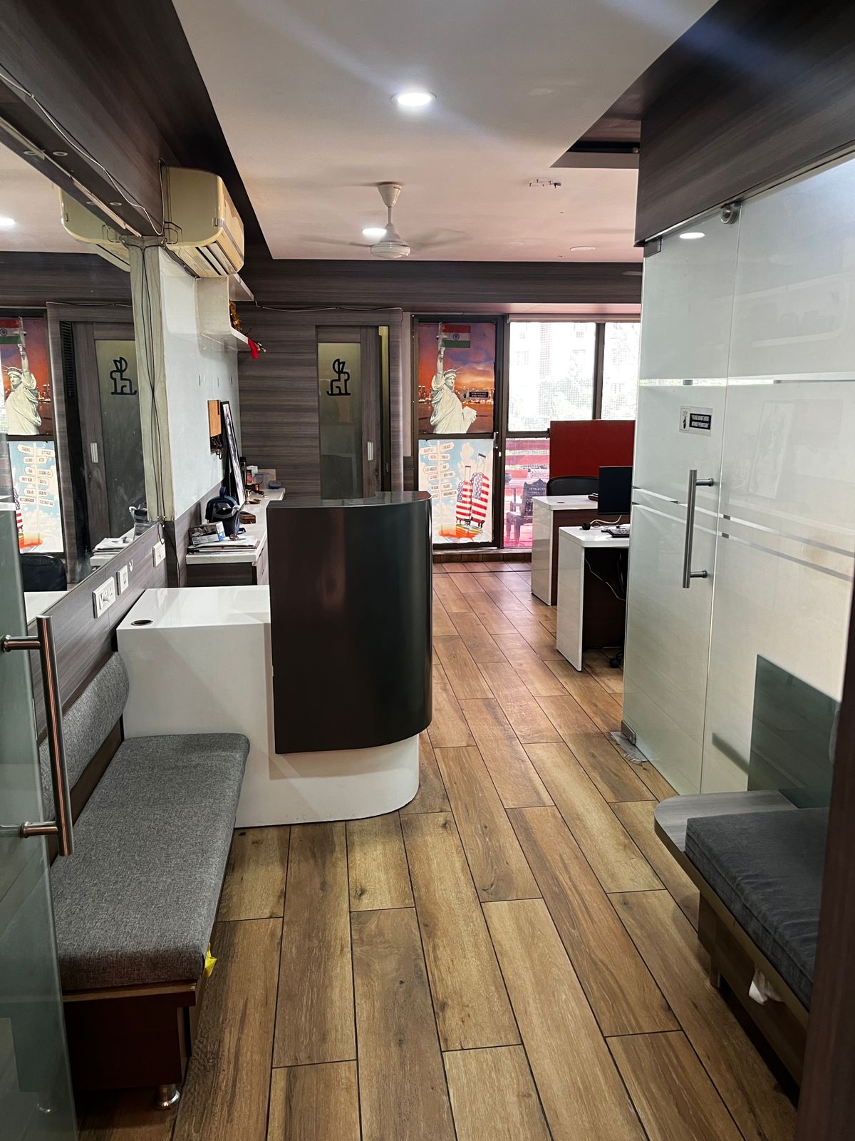 Office 919 Sq. Ft. Commercial Office for Sale in Vijay Cross Road Ahmedabad - Media 2