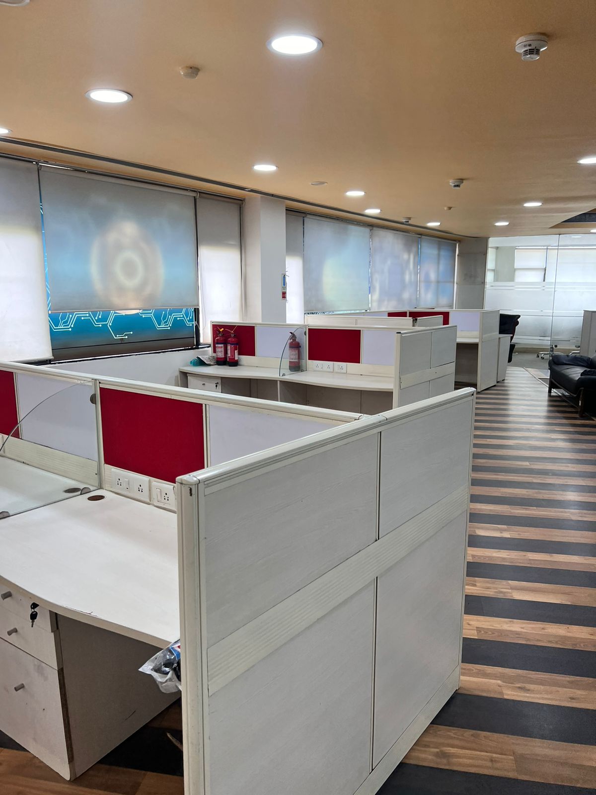 Office 41000 Sq. Ft. Commercial Office for Rent in Thaltej Ahmedabad - Media 3