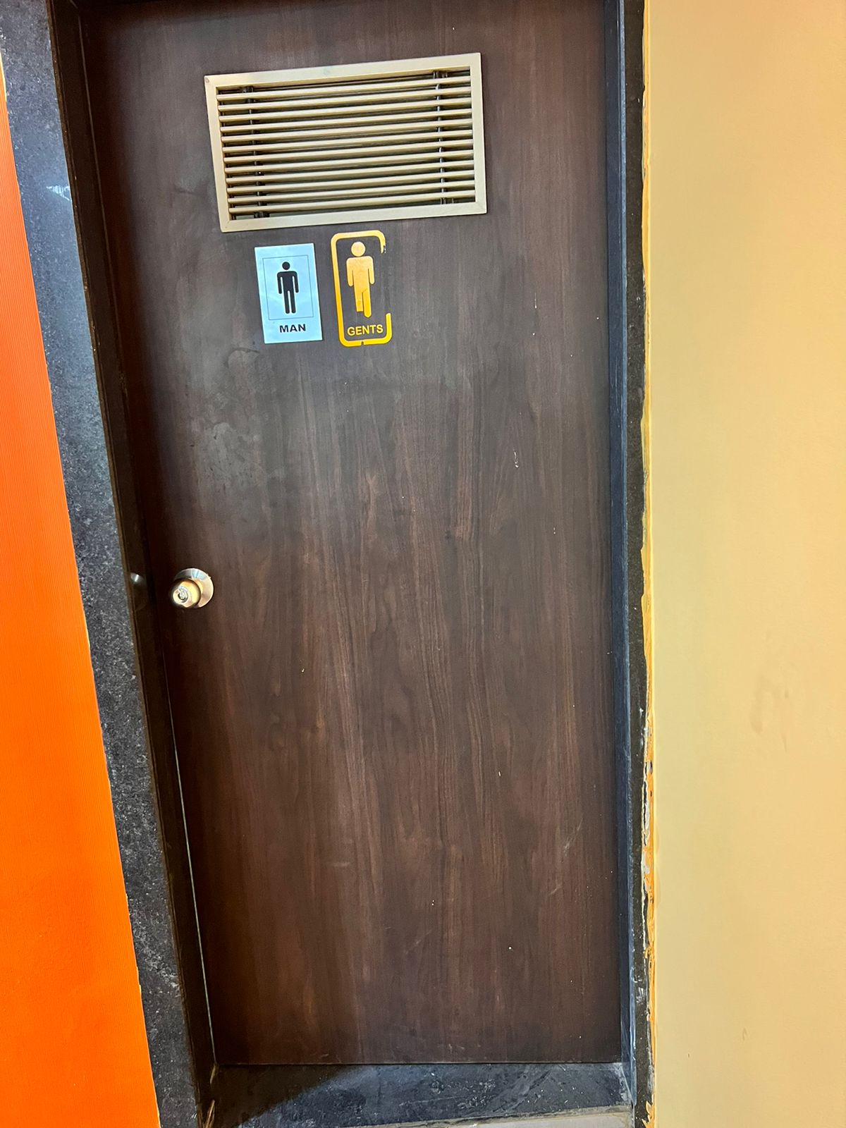 Office 41000 Sq. Ft. Commercial Office for Rent in Thaltej Ahmedabad - Media 6